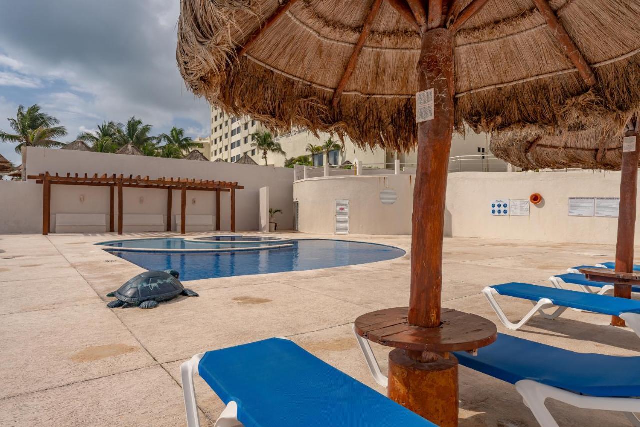 Sparkling Ocean View In Cancun Exterior photo